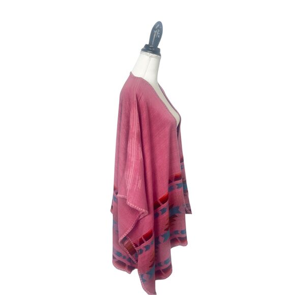 Reversible Geometric Boho Woven Poncho - Picture 7 of 16